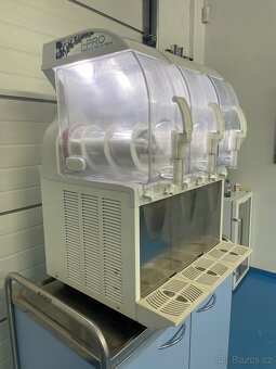 VÝROBNÍK LEDOVÉ TŘÍŠTĚ SPM I-PRO 3 MEC - 3