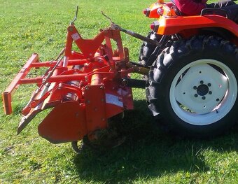 Kubota Saturn X24 - 3