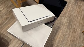 Prodám krabici od Apple MacBook Air M2 model A2681 - 3
