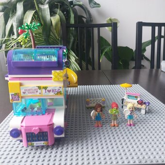 LEGO Friends 41395 Autobus přátelství. - 3
