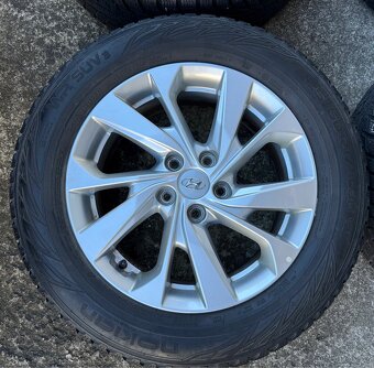 Alu kola Hyundai 5x114,3 R17 zimni  Nokian 225/60/17 - 3