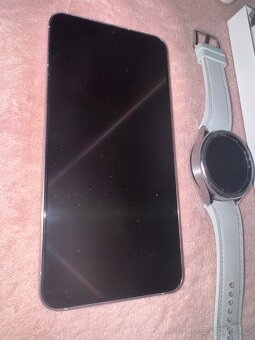 Samsung Galaxy S22+ Samsung Watch 6classic - 3