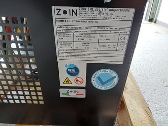 Obslužná vitrína ZOIN - 3