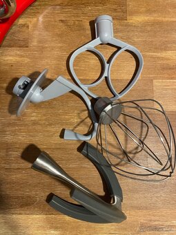 Kuchyňský robot Smeg 50’s Retro Style – červený - 3