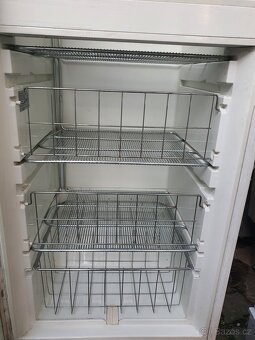 370 litrů GASTRO mrazák AEG Sweden - 3