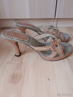 Dámské nazouváky - 3