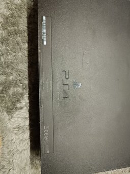 PlayStation 4 500GB - 3