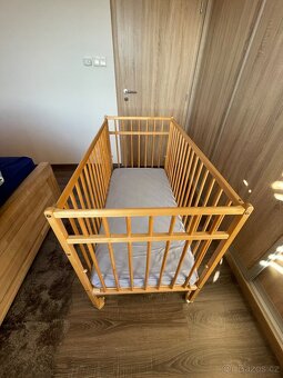 Postýlka 120x60 na kolečkách - 3