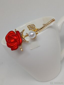 Nová brož-růže - 3