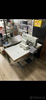 Ryglovaci šicí stroj - 3