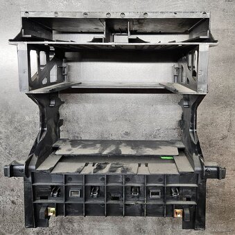 Audi A4 B7 - Single din - 3