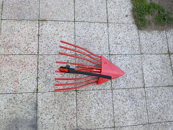 Prodám vyorávač brambor k Tera Vari systém - 3