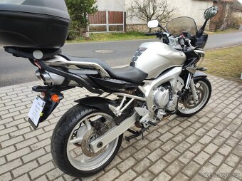 Yamaha FZ6 Fazer stříkačka,super stav,kufr,Video,mohu dovéz - 3