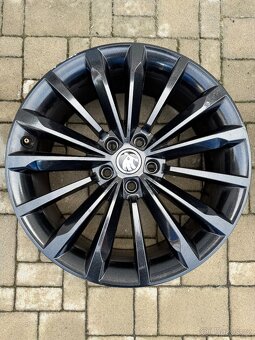 Alu kola Trinity, Škoda Superb 3, 5x112 r19 - 3