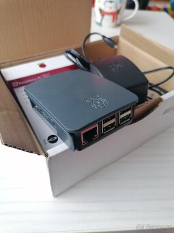 Raspberry PI 3B+ Starter Kit rozbaleny - 3