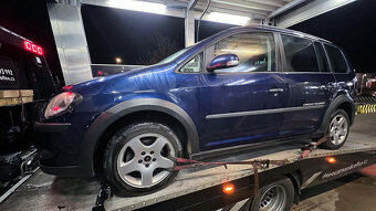Vůz na náhradní díly VW Touran 1T2 Cross FL 07 BLS JYK LD5Q - 3