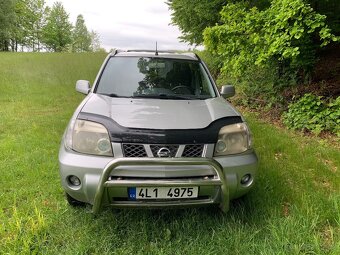 Nissan X-trail 2,2 dci 100 kw ,r.v.2004 - 3