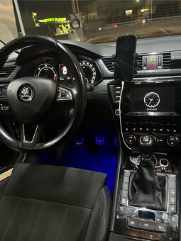 Škoda Superb III, 2.0 TDI - 3