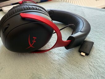 HyperX Cloud III Wireless - Red - 3