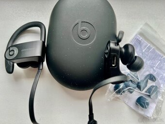 Powerbeats 3. BEATS. - 3