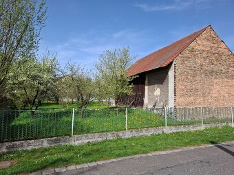 Prodáme stavební pozemek - 3