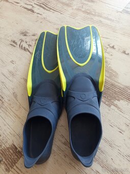 36/37 ploutve Decathlon - 3