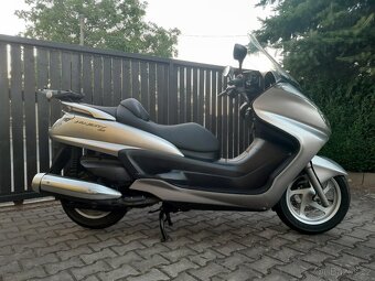 Yamaha Majesty 400i - 3