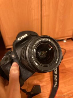 Canon EOS 700 D - 3