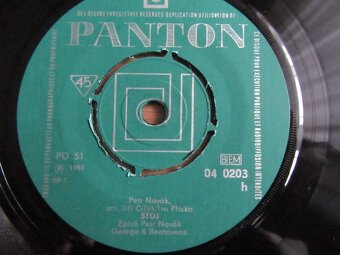 3 SP desky Petra Nováka a G+B - 3