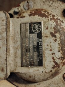 Různé elektromotory 2. - 3