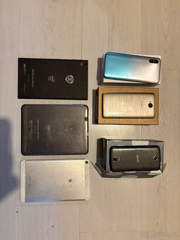 Telefony na díly - 3