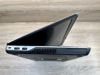Dell Latitude E6540 - 3