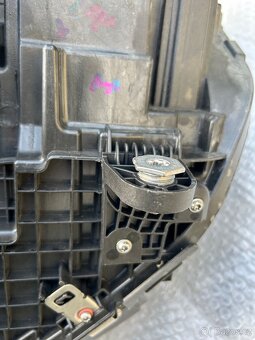 Přední světla na Mercedes X167  GLS - 3