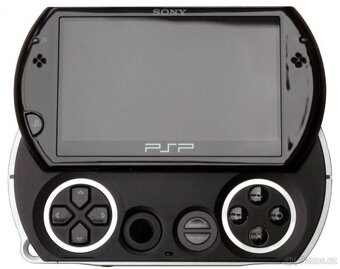 Koupím SONY PSP GO - 3