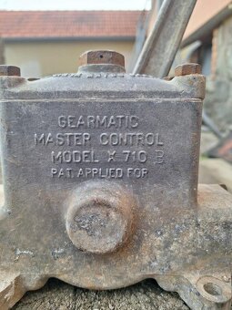 Ruční brzdová pumpa USA - 3