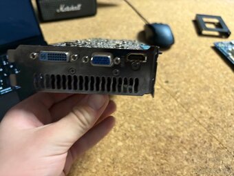 GeForce GTX 275 - 3