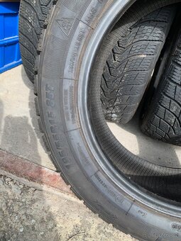 Pneu 195/55 R15 - 3