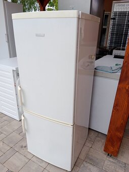Lednice s mrazakem Elektrolux - 3