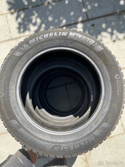 Sada zimních pneu 215/60/16 Michelin/Dunlop - 3