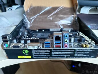 Gigabyte A320M-DS2 deska - 3