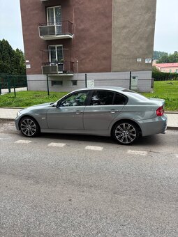 BMW e90 320d 120kw - 3