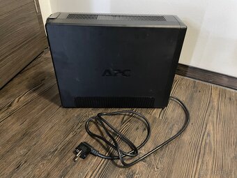 APC Power Saving Back-UPS Pro 1200 + nová baterie APC - 3