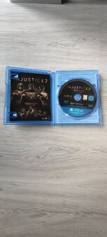 PlayStation 4. Injustice 2 - 3