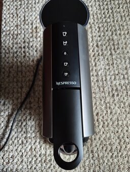 Prodám kávovar nespresso citiz platinum - 3