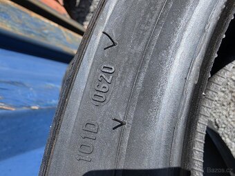 Pirelli Diablo Supercorsa 190/55 R17 SC2 V3 - 3