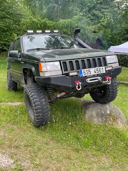 Jeep grand Cherokee 5.2 V8 - 3