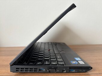 Lenovo ThinkPad X230 - 3