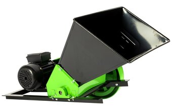 Elektrický drtič ovoce zeleniny motor 1,5kW 300-550kg/hod. - 3