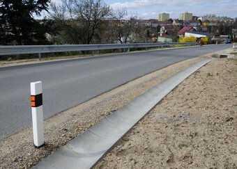 Betonový odvodňovací žlab 50/65/16 - 3