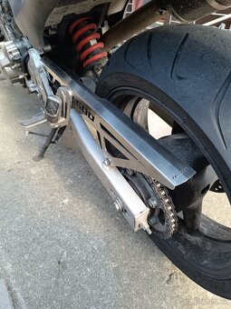 Kryt řetězu Hornet 600 - 3